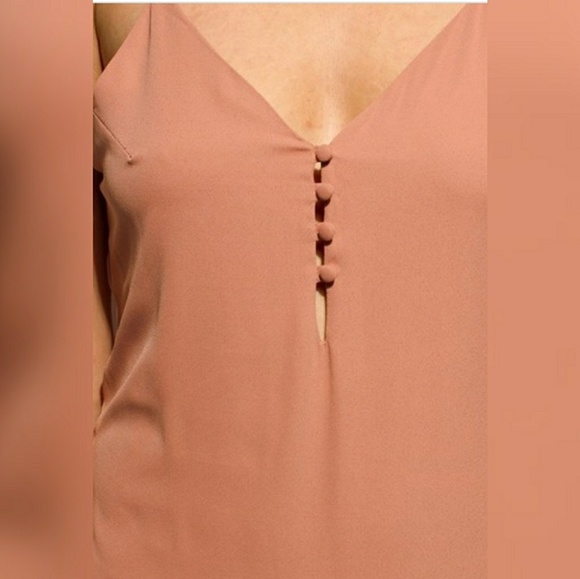 🆕🌿BOUTIQUE BLUSH SPAGHETTI STRAP DRESS🌿 - Picture 5 of 10